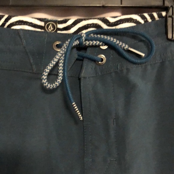 NWT 🏄‍♂️ VOLCOM Boardshorts Sz 30 - Picture 8 of 13